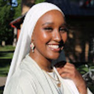 Meet your Posher, Filsan